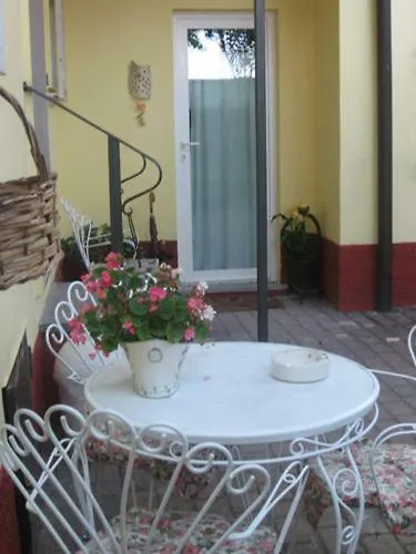 B&B La Sciguetta Magenta